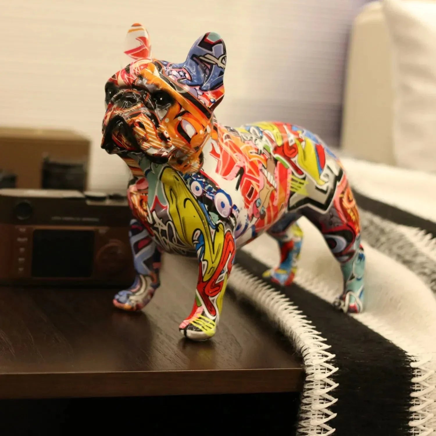 Escultura em Resina Bulldog Francês - eFlix